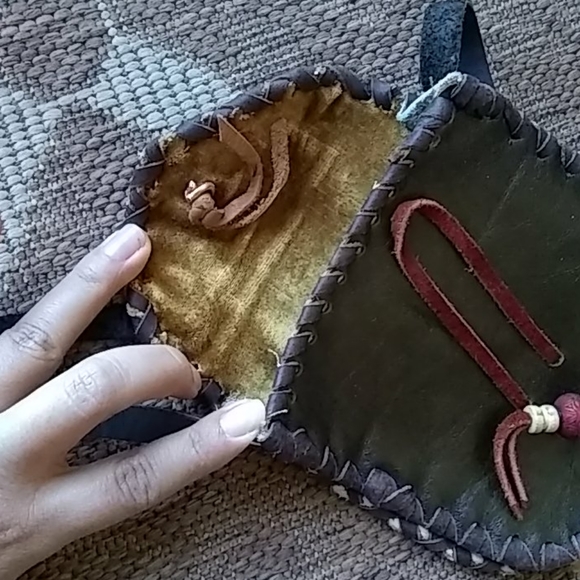 Cute vintage leather bag - Picture 4 of 6